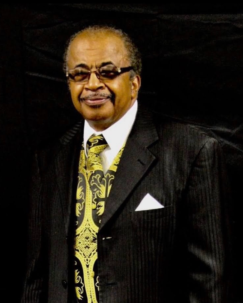 Charles Barrett Profile Photo