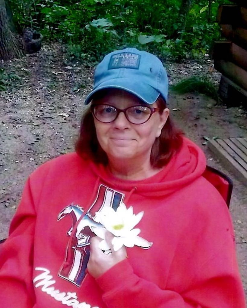 Lynette K. Charboneau Profile Photo