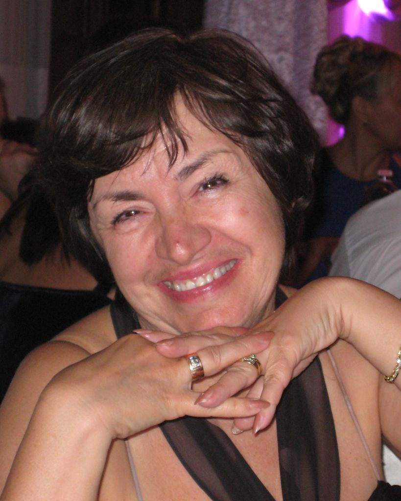 Nina Petrovska Profile Photo