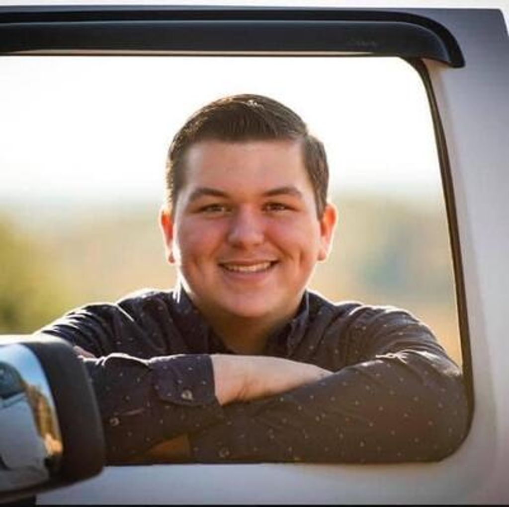 Grayson Hunter Reynolds Profile Photo