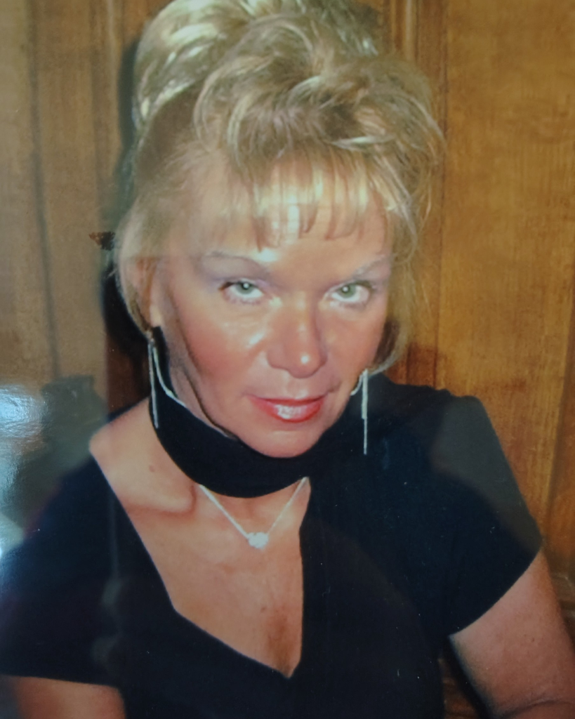 Sandra Kapustik Profile Photo