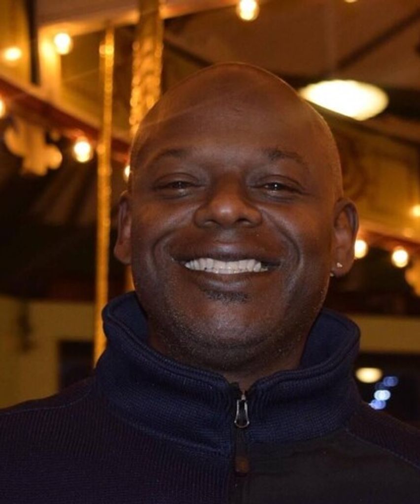 Robert Windell Jones