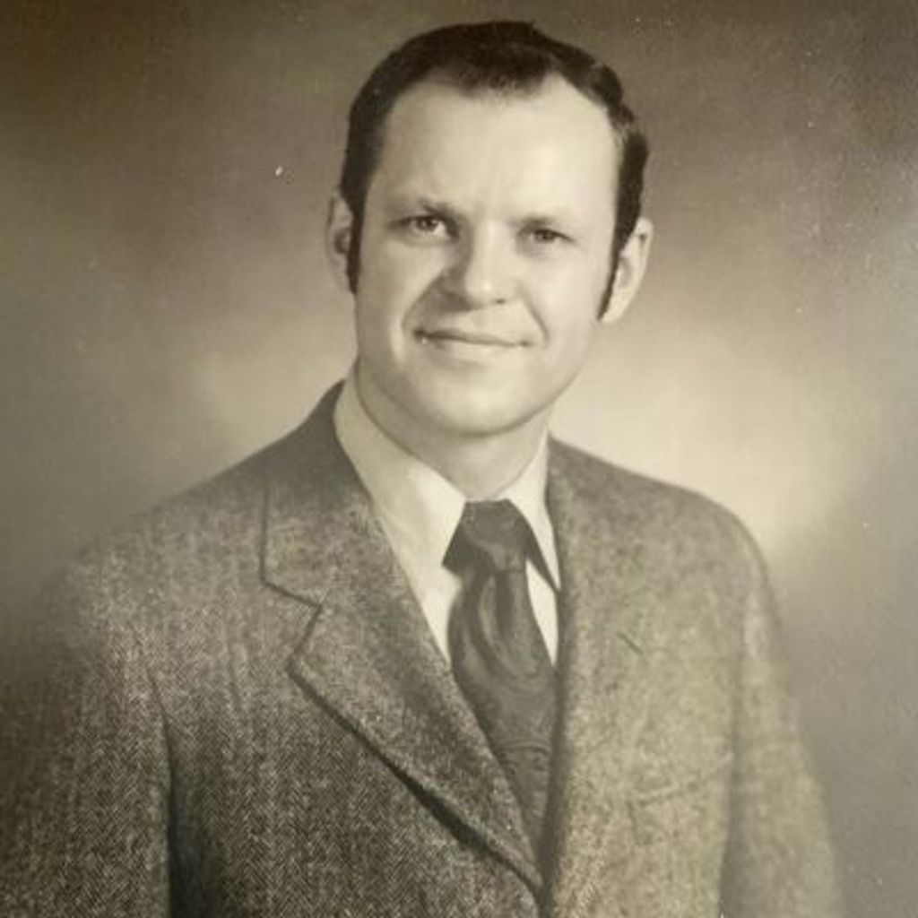 Dr. Thomas Kenneth Howard, M.D. Profile Photo