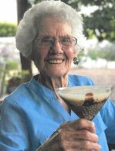 Anna Sylvester Profile Photo