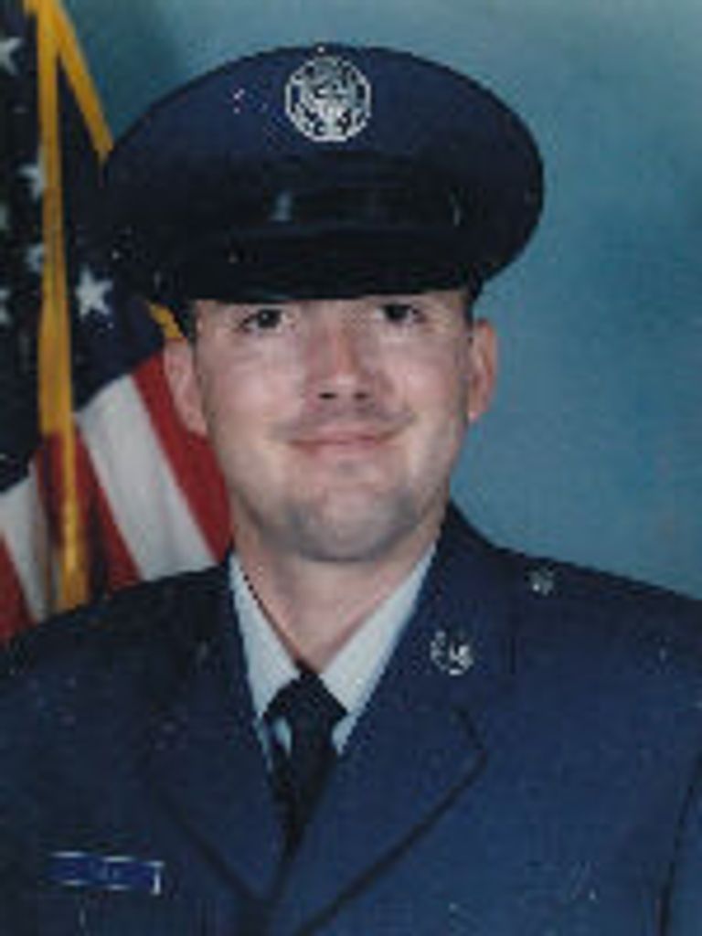 Robert Lee Daily Profile Photo