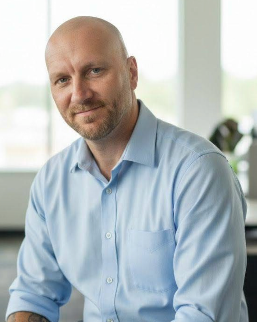 Christopher Nathan Huckleby Profile Photo
