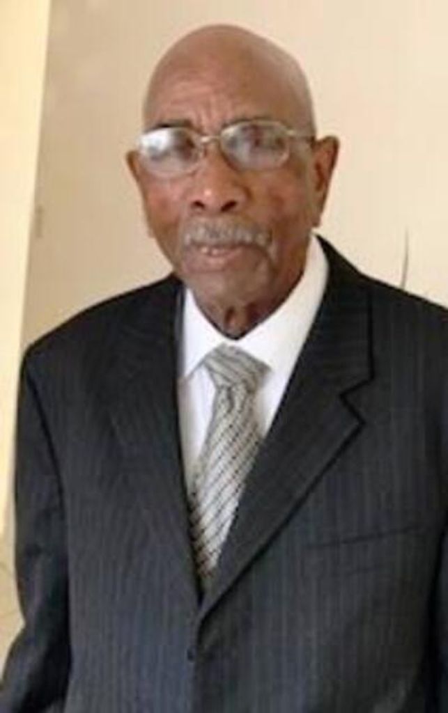 Deacon Laurie Farmer Profile Photo