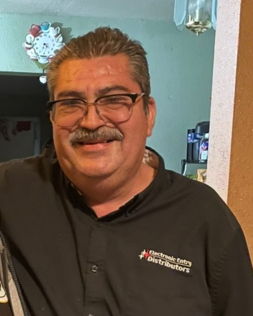 Gerardo DeCasas Profile Photo