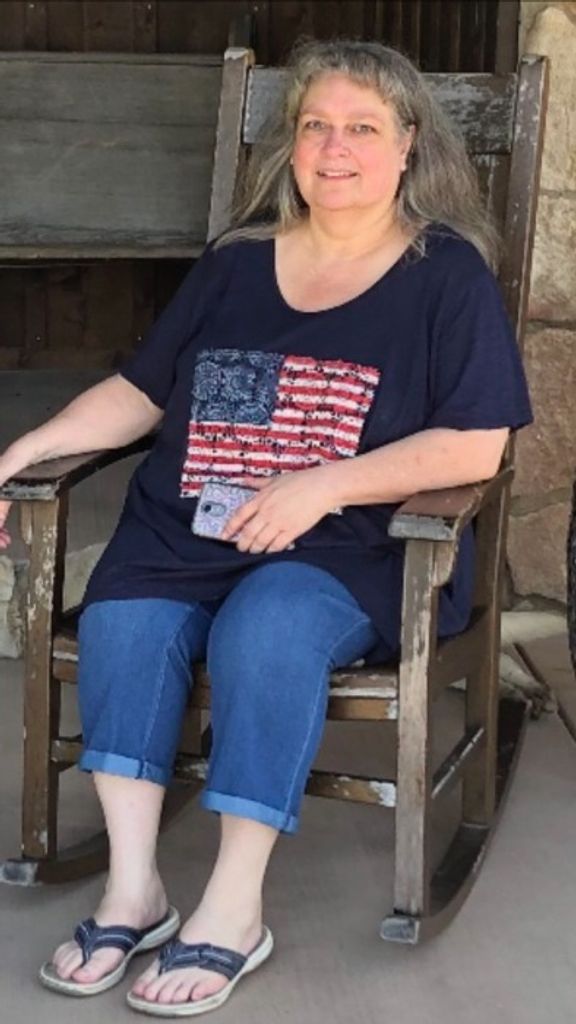 Lisa Ronell Dill Profile Photo