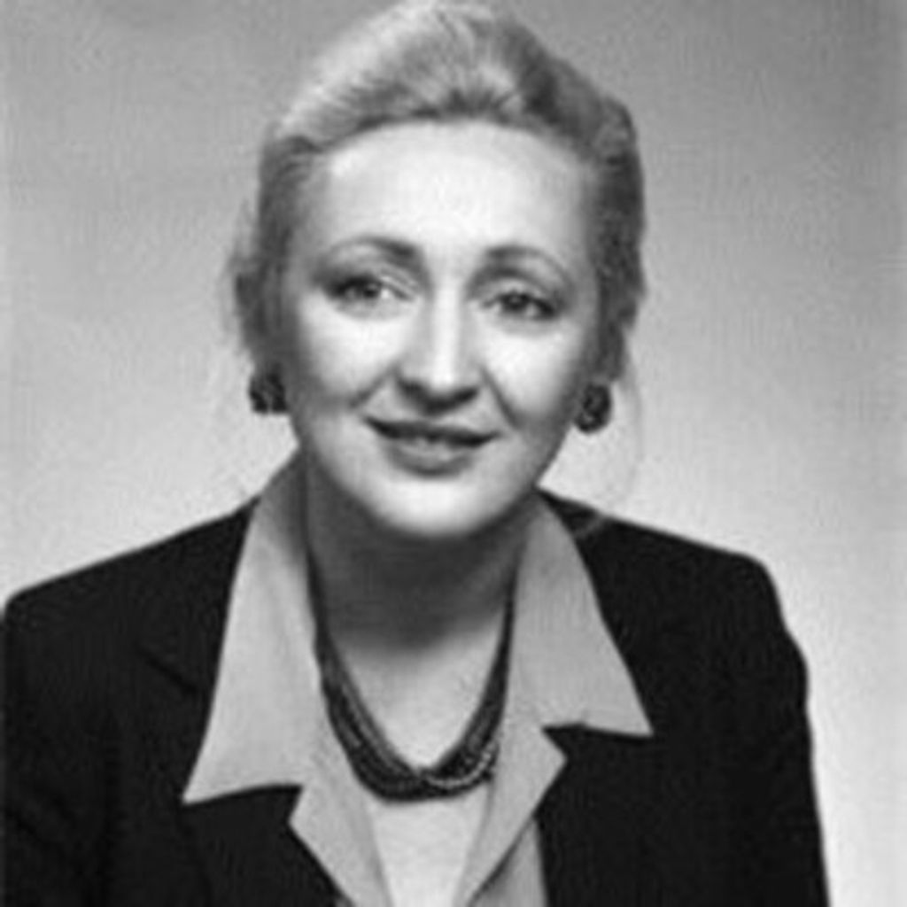 Stephanie T. Economides