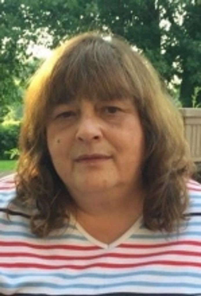 Barbara J Holovacs
