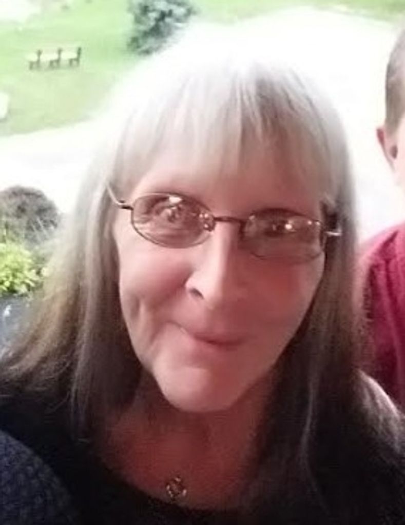 Shirley Yeates Profile Photo