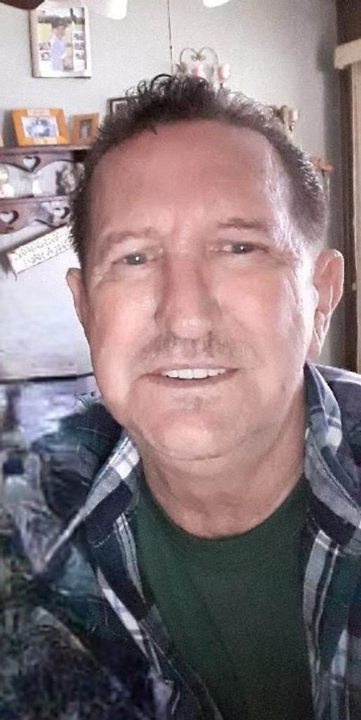 Jimmie Lloyd Nichols Profile Photo