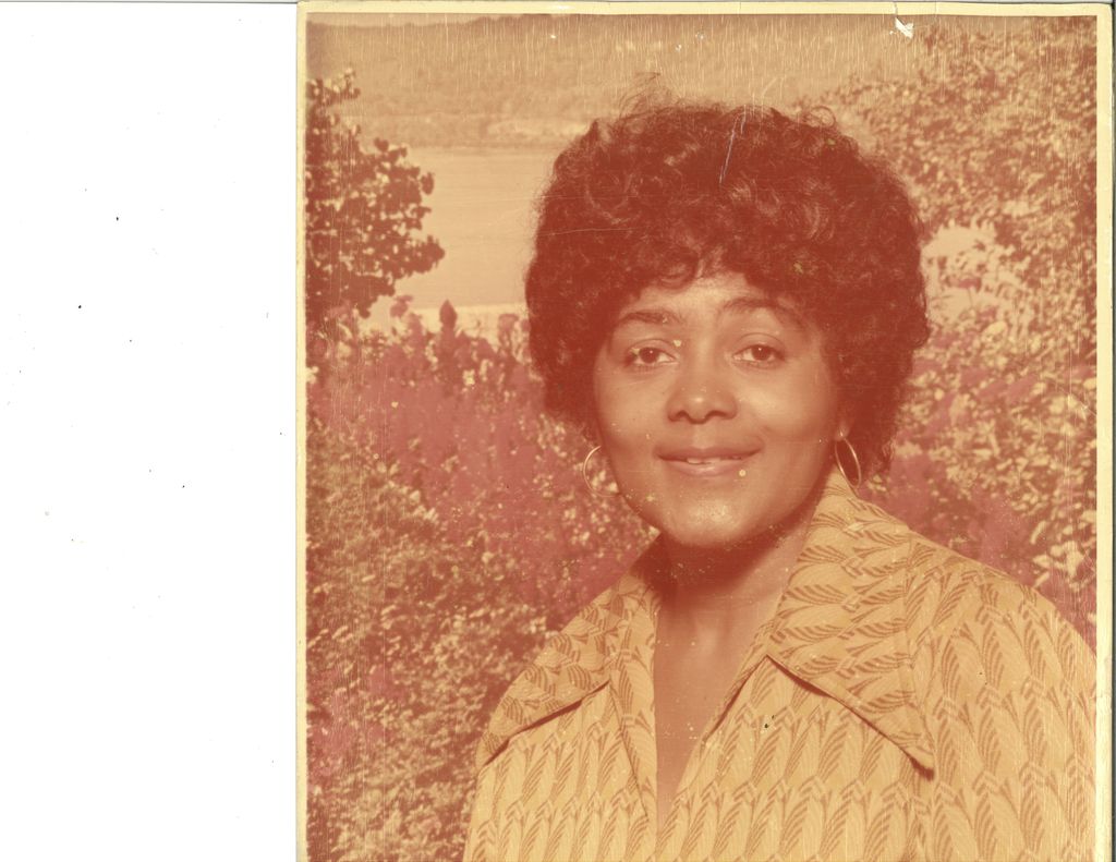 Willie May Gibbs