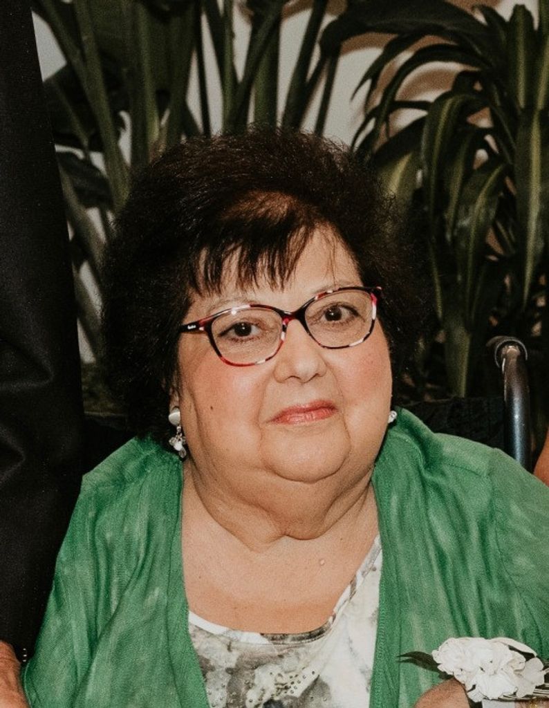 Carolyn J. (Rossi)  Radich