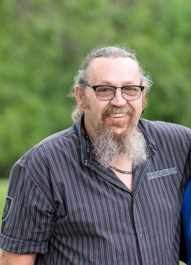 Jw Yewell Profile Photo