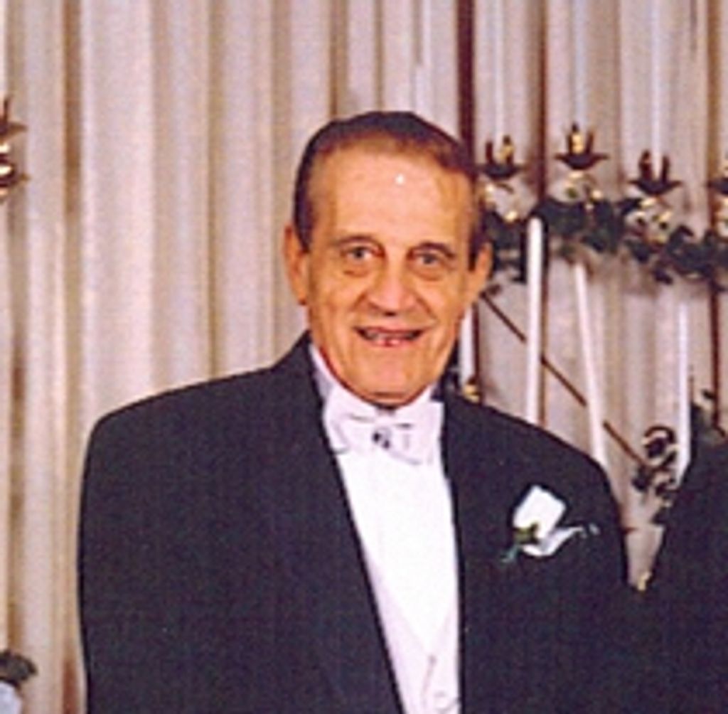 William R Smith