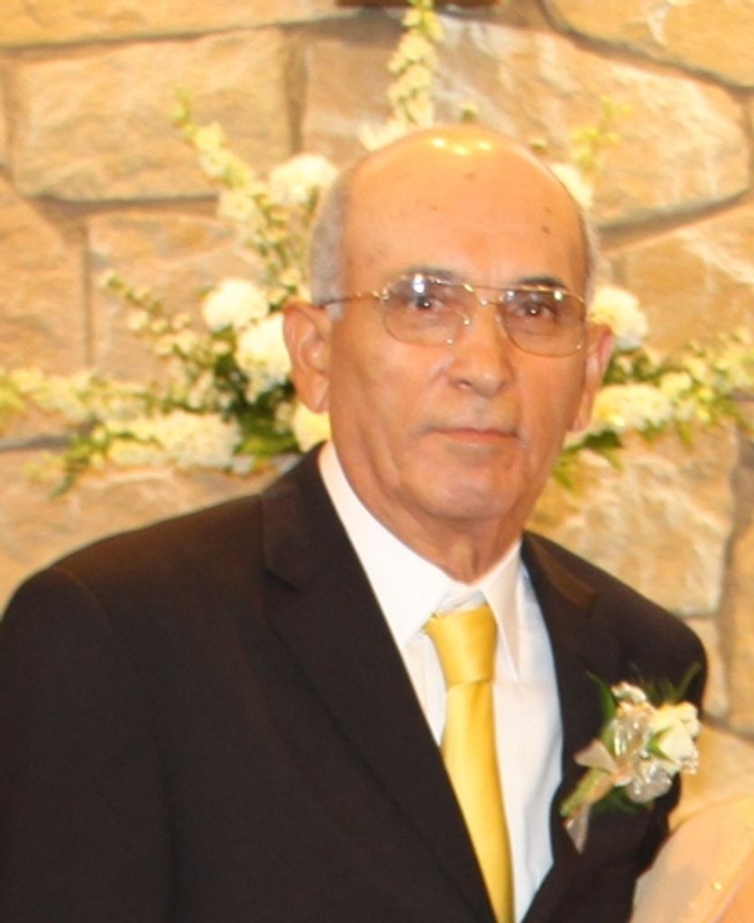 Juan "John" Villa Solis