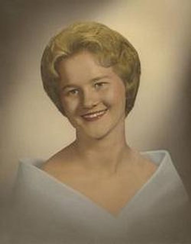 Bertha Lou “Lucy” Reavis Arnold