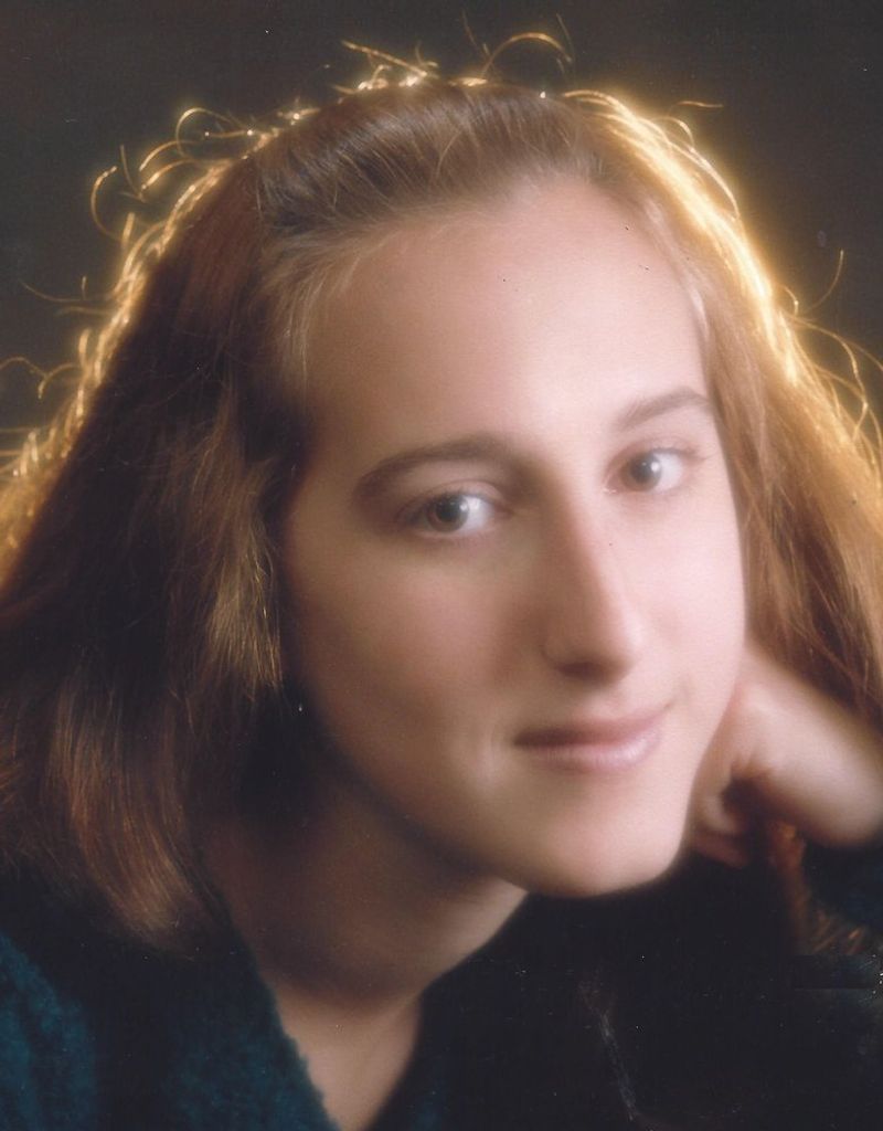 Amy Elizabeth Bawell Profile Photo