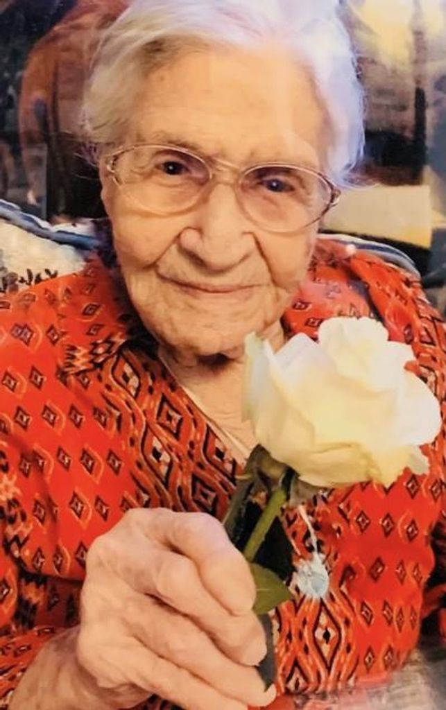 Josefina Acuna Perotti Profile Photo
