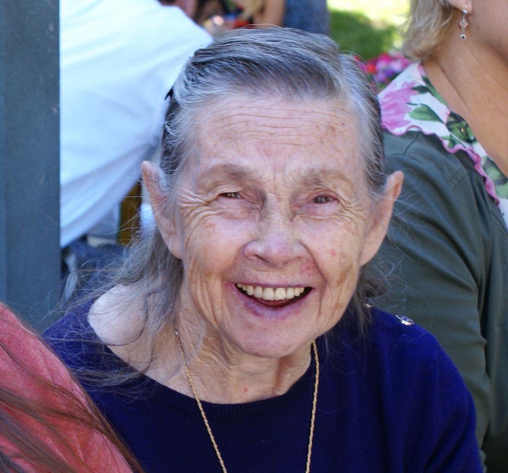 Evelyn Veloy Key