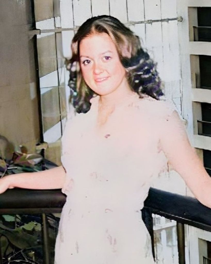 Mandy Jo Galmon Robertson