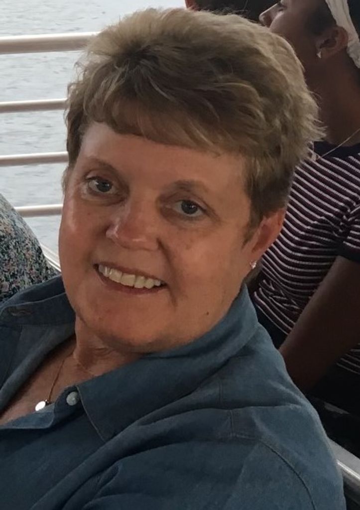Carol Sue Davis Profile Photo