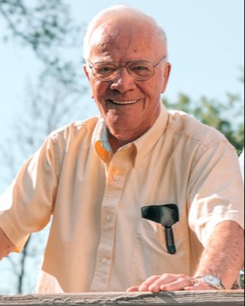 Robert R. Chapin Profile Photo