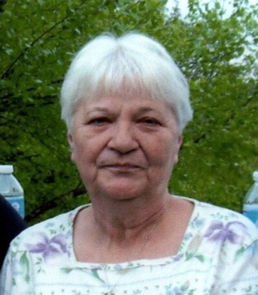 Rose "Sissy" Barna Profile Photo