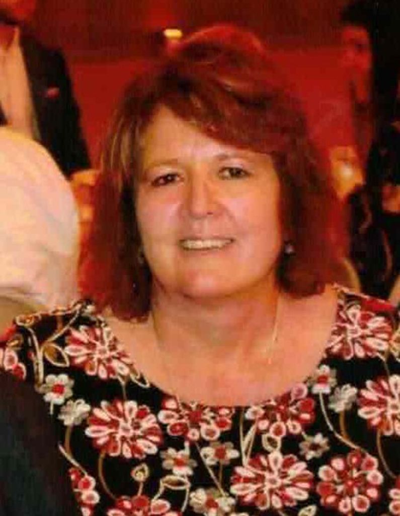 Mary Beth (Stinnett)  Houtz Profile Photo