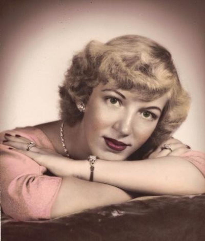 Mary Louise Woll Profile Photo