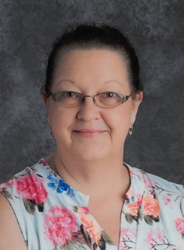 Angie Ellis Strawbridge Profile Photo