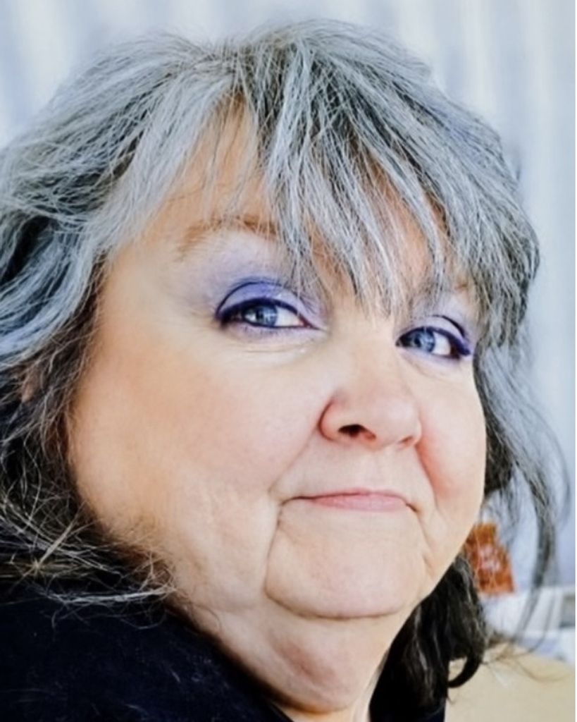 Karen Connolly Profile Photo