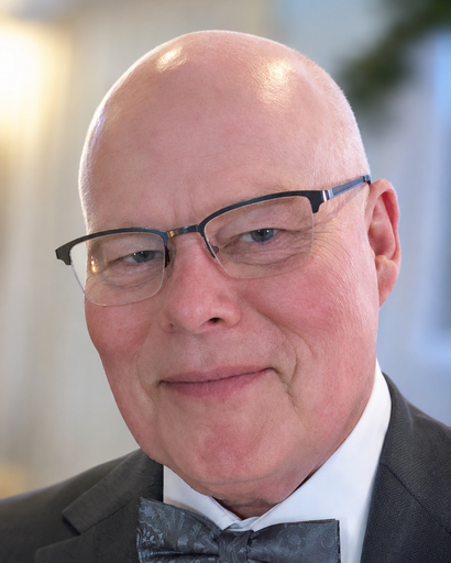 Dr. Lawrence R. Whiting's obituary image