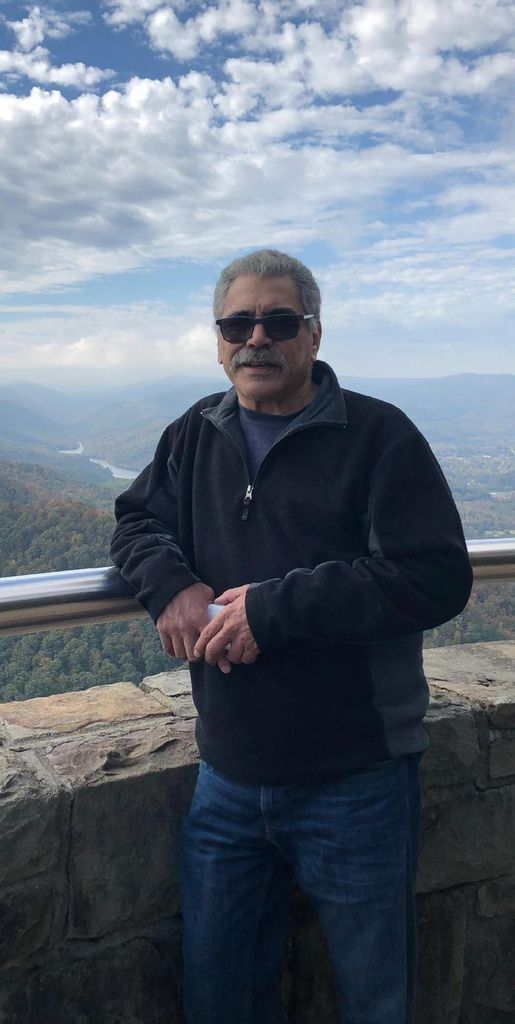 Alexander Lopez Profile Photo