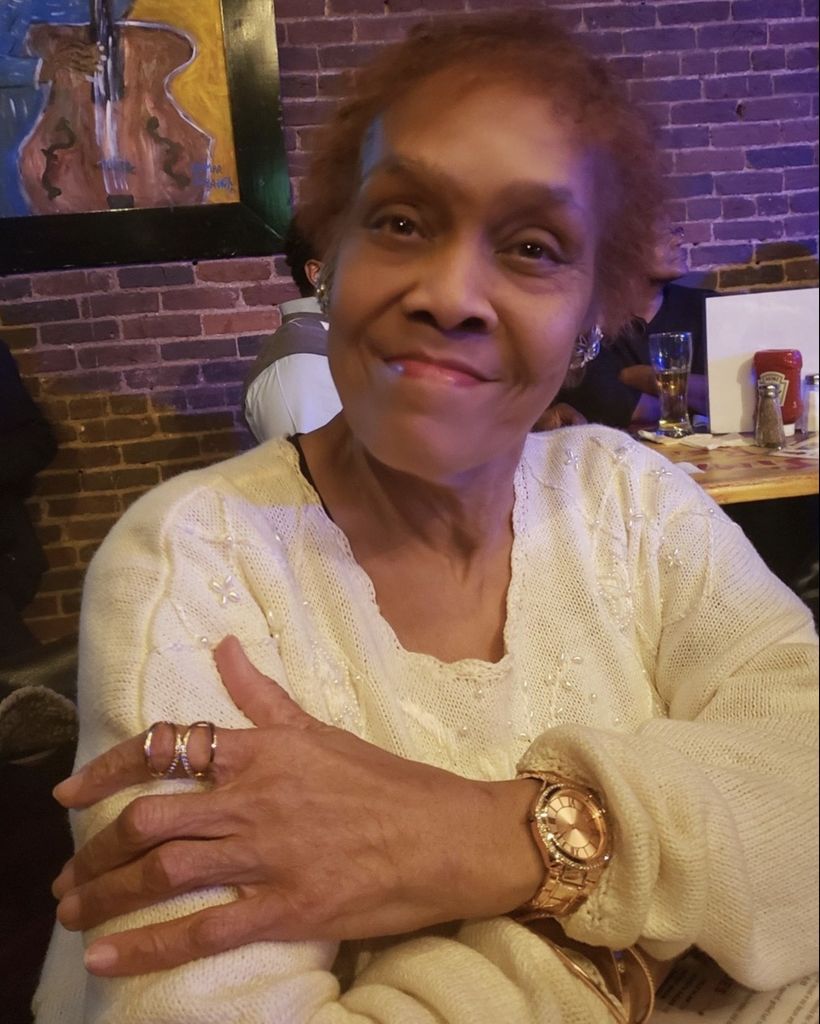 Juanita Lucille Garrett