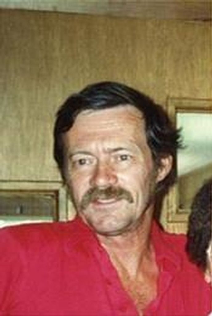 Robert "Bob" Shanks