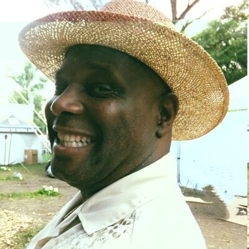 Derek Anthony Oliver Profile Photo