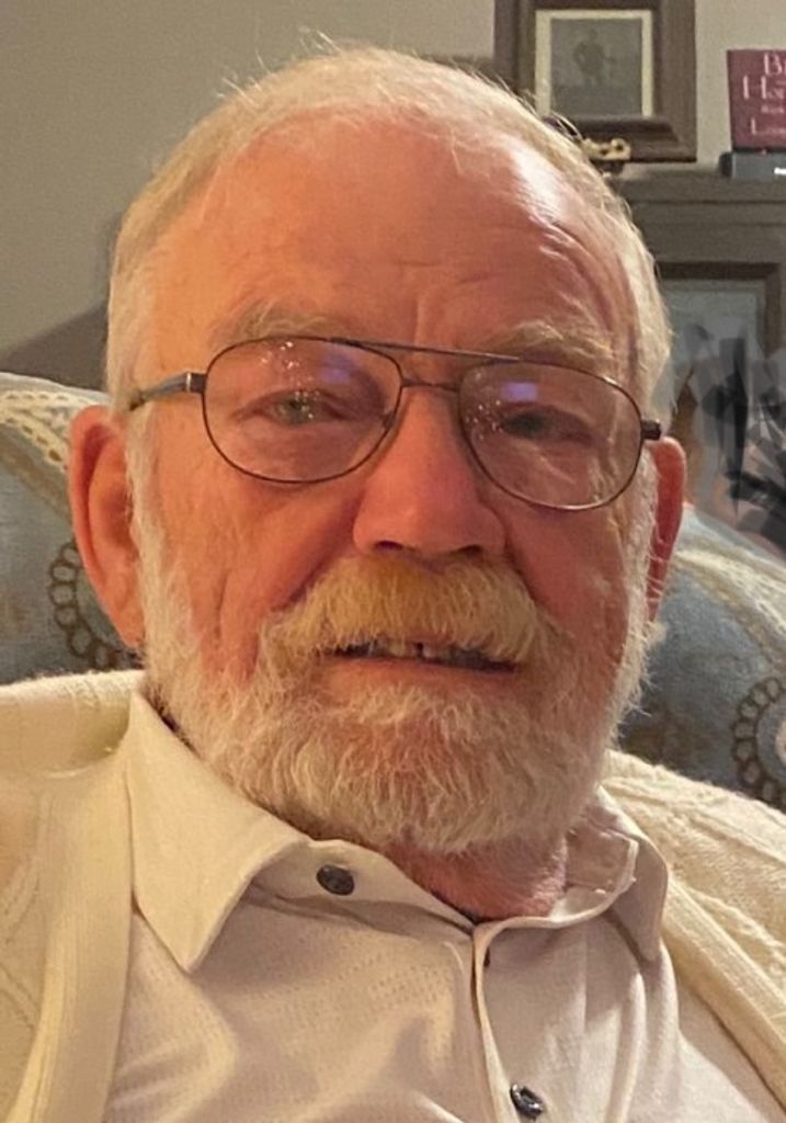 Richard "Dick" Ayres Helm Profile Photo