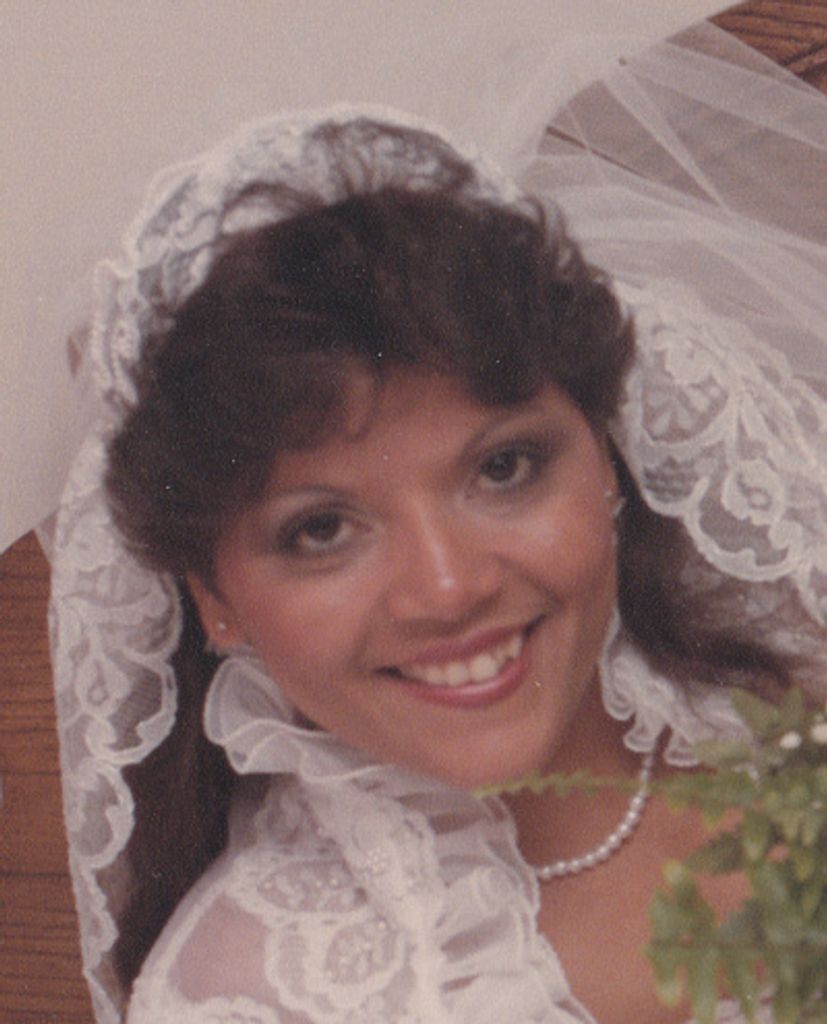 Iris M. Castro Profile Photo