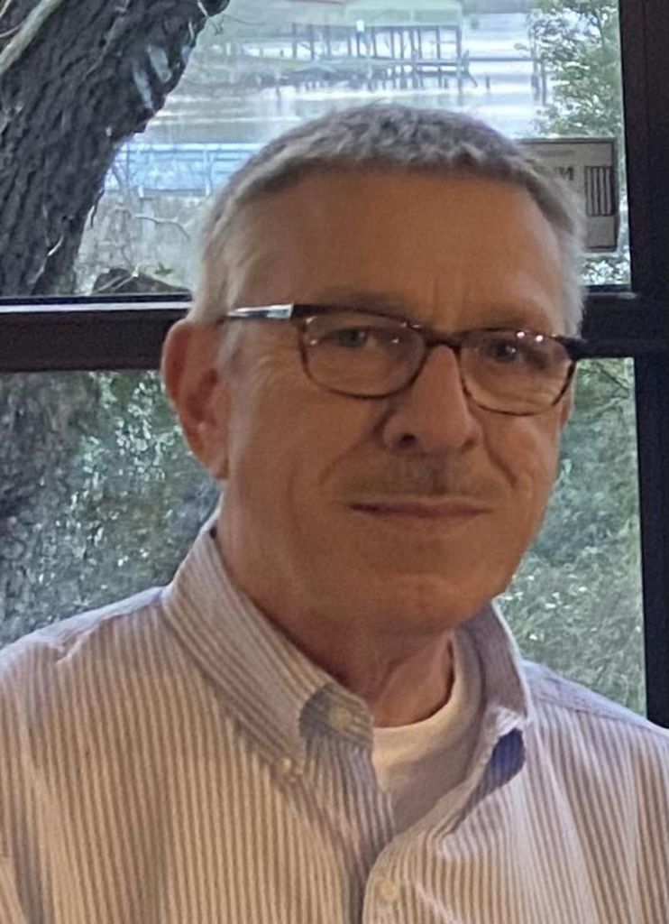 Robert Wallace Campbell Profile Photo