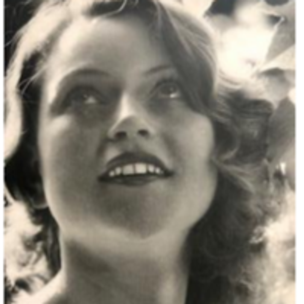 Elfriede E. Mrochen Profile Photo