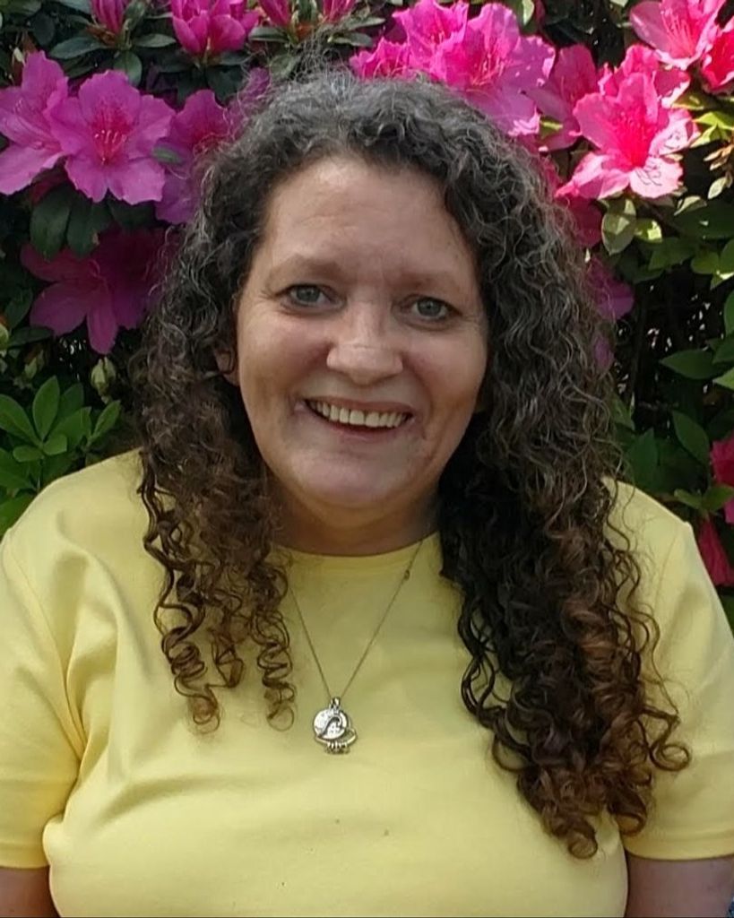 Alicia Carey Larsen Profile Photo