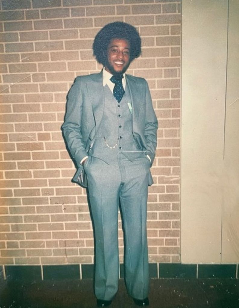 GREGORY HOWARD