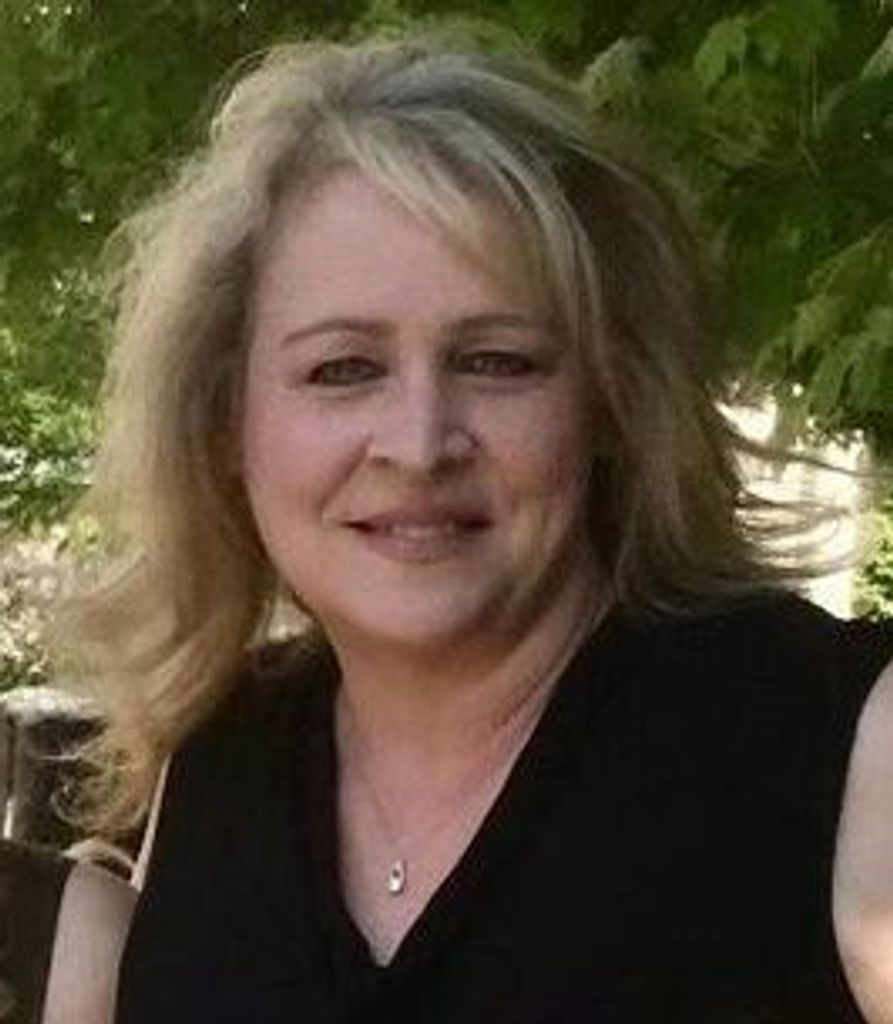 Donna Wantrobski Profile Photo