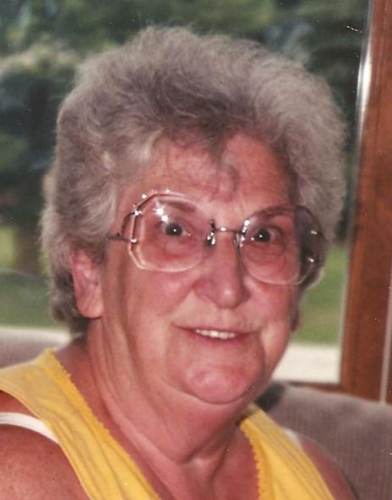 Jacqueline E (Smith)  Edwards