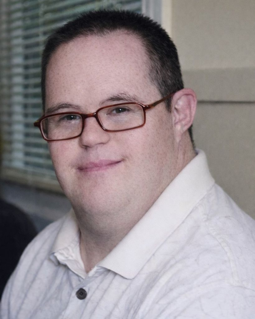 Shawn Paul Leach Profile Photo