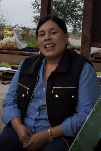 Hermelinda Curiel photo gallery thumbnail 51 of 268
