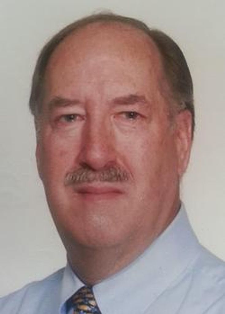 Arnold J. Moss M.D Profile Photo